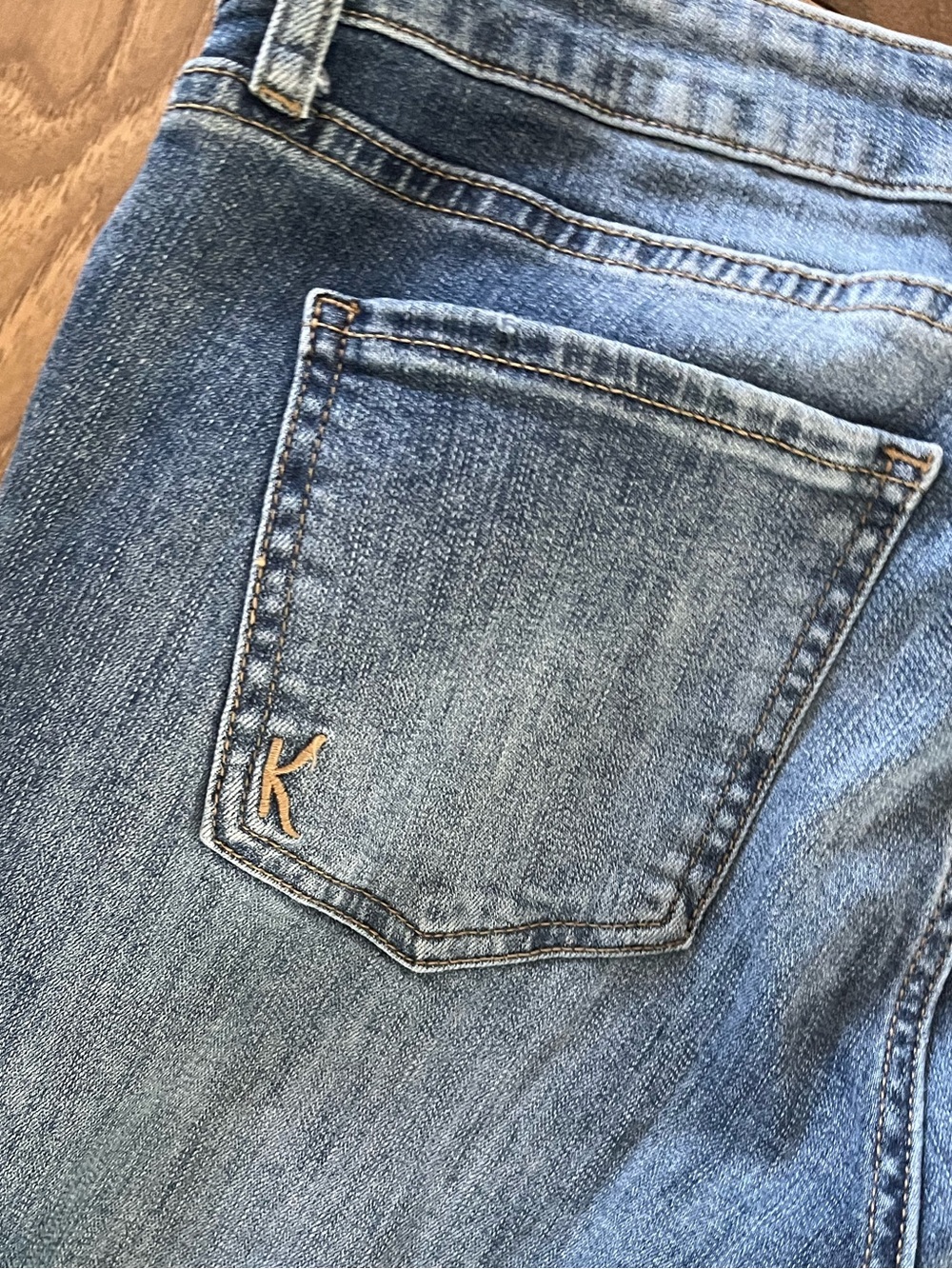 Kut from the Kloth Katy Boyfriend Straight Jeans Size 10 - Picture 7 of 9